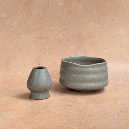 Bowl &amp; Whisk holder - Stone