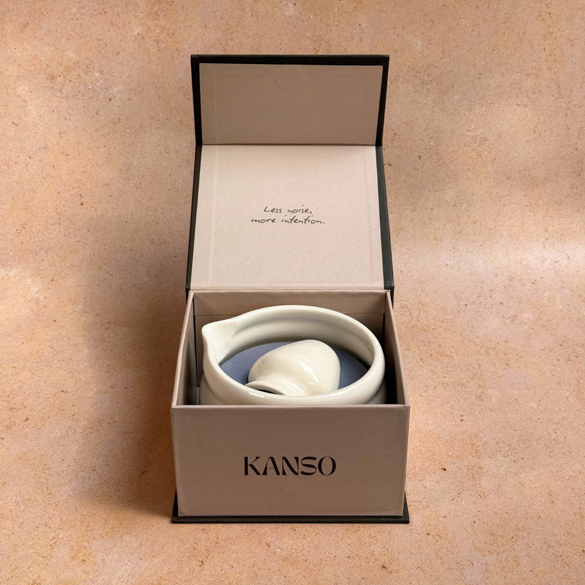 Bowl &amp; Whisk holder - Ivory